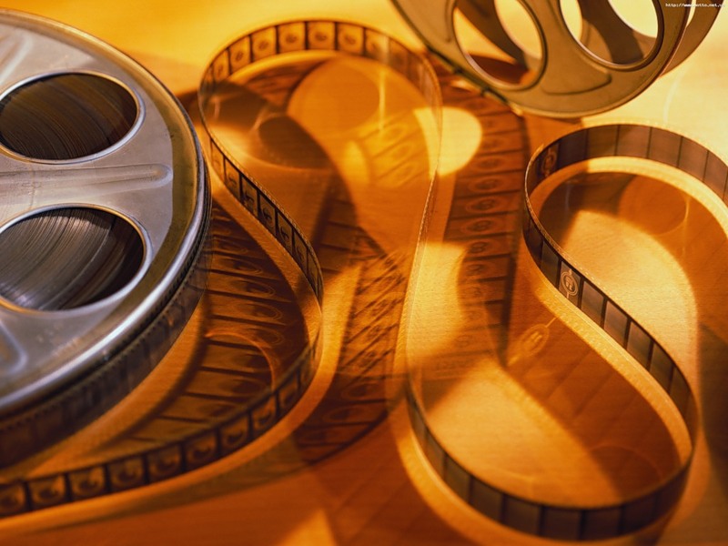 Голливудские киностудии  отказываются от кинопленки и  полностью переходят на цифру