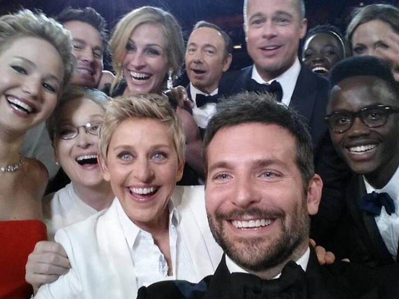 Звездное "селфи" на церемонии "Оскар 2014" не было импровизацией