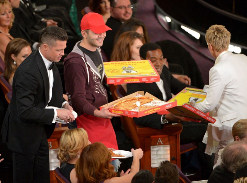 Премия "Оскар" прославила разносчика пиццы из России 