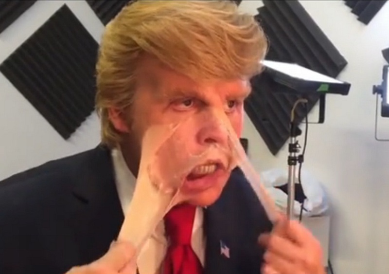 Джонни Депп снимает маску